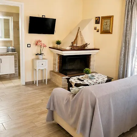 بيت للعطل Logaki House *