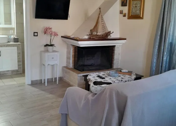 Logaki House
